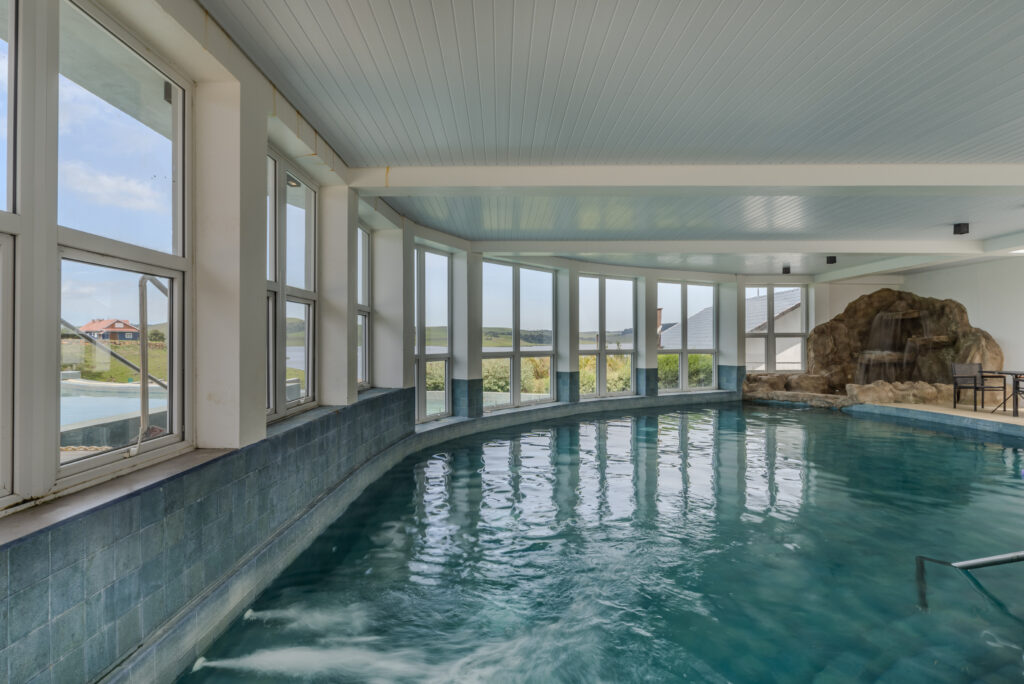 divisa_piscina_interna-02